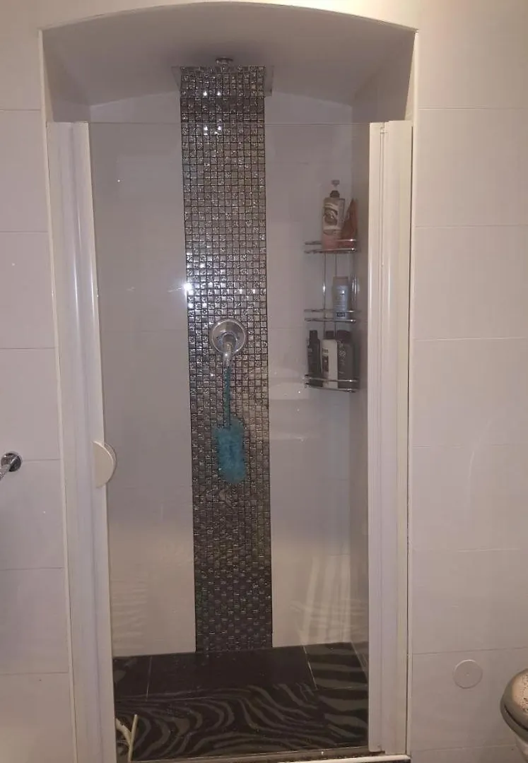 וינה Grosse Wohnung Naehe Zentrum