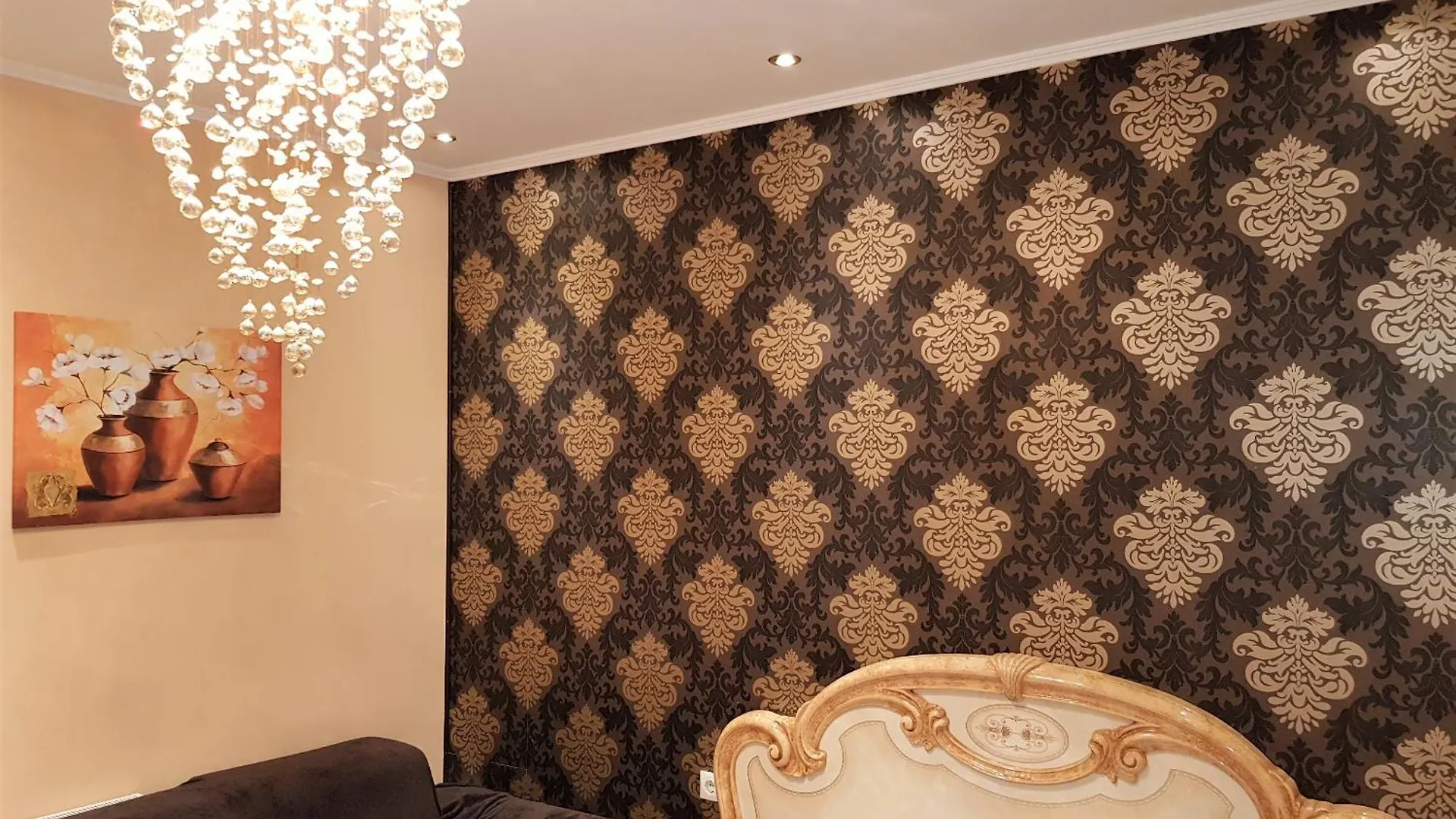 Grosse Wohnung Naehe Zentrum Wien Lägenhet